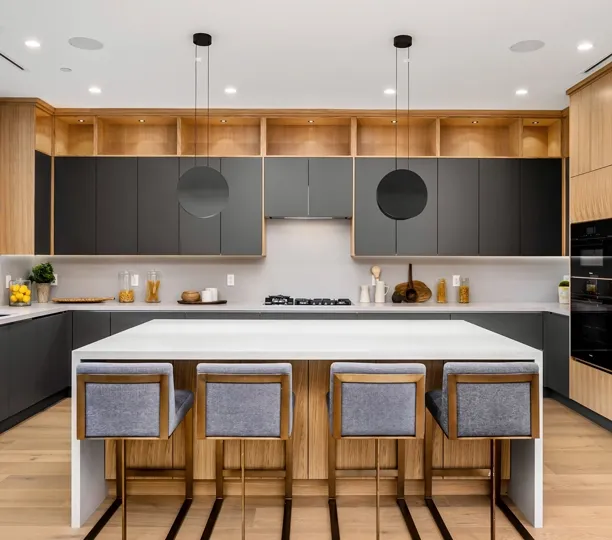 Bespoke fitted kitchen design and installation in Cheltenham